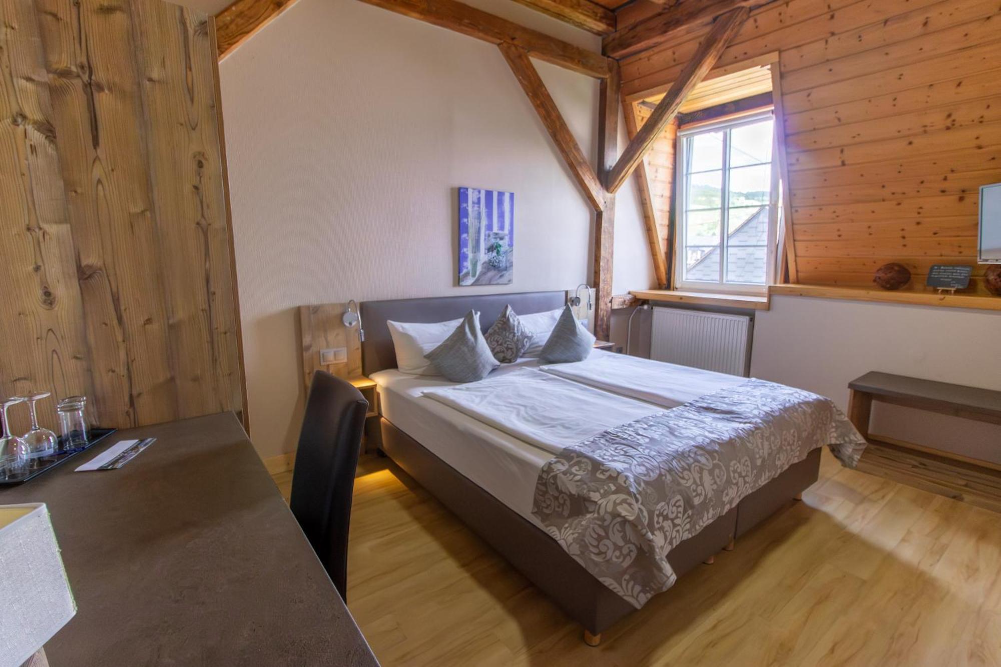 Weinhof Gassen Hotel Krov Bagian luar foto
